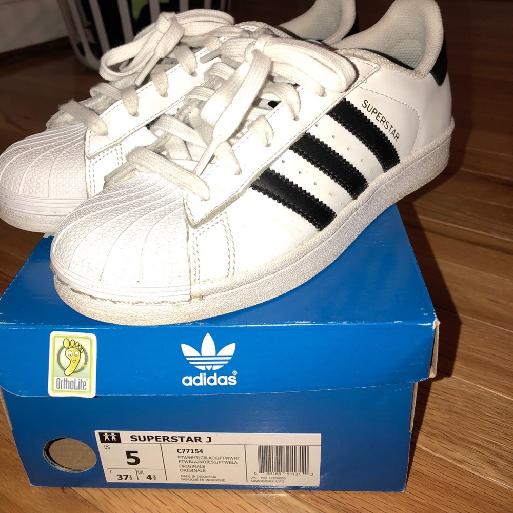 Adidas original superstars