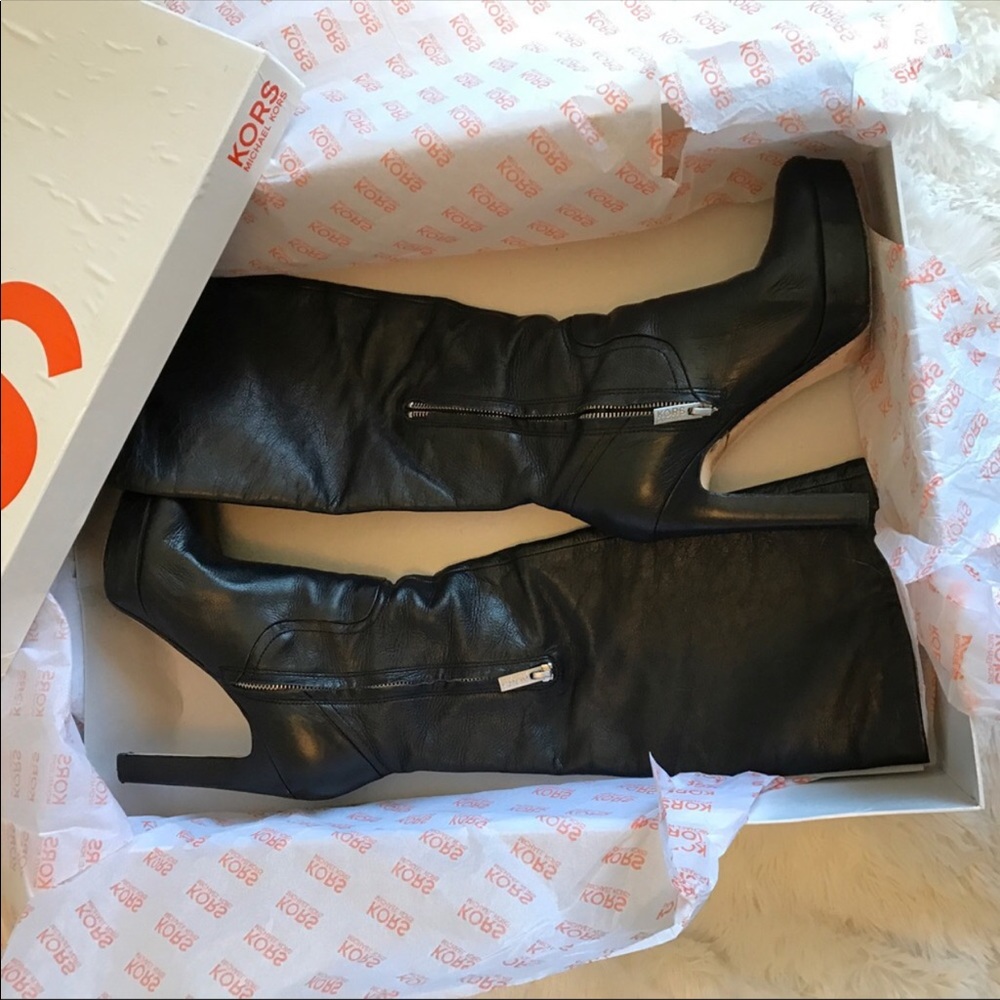 SOLD! KORS | MICHAEL KORS ZOLA BOOTS SZ 8.5 BLACK - Picture 8 of 8