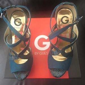 Woman's Platform Shoes