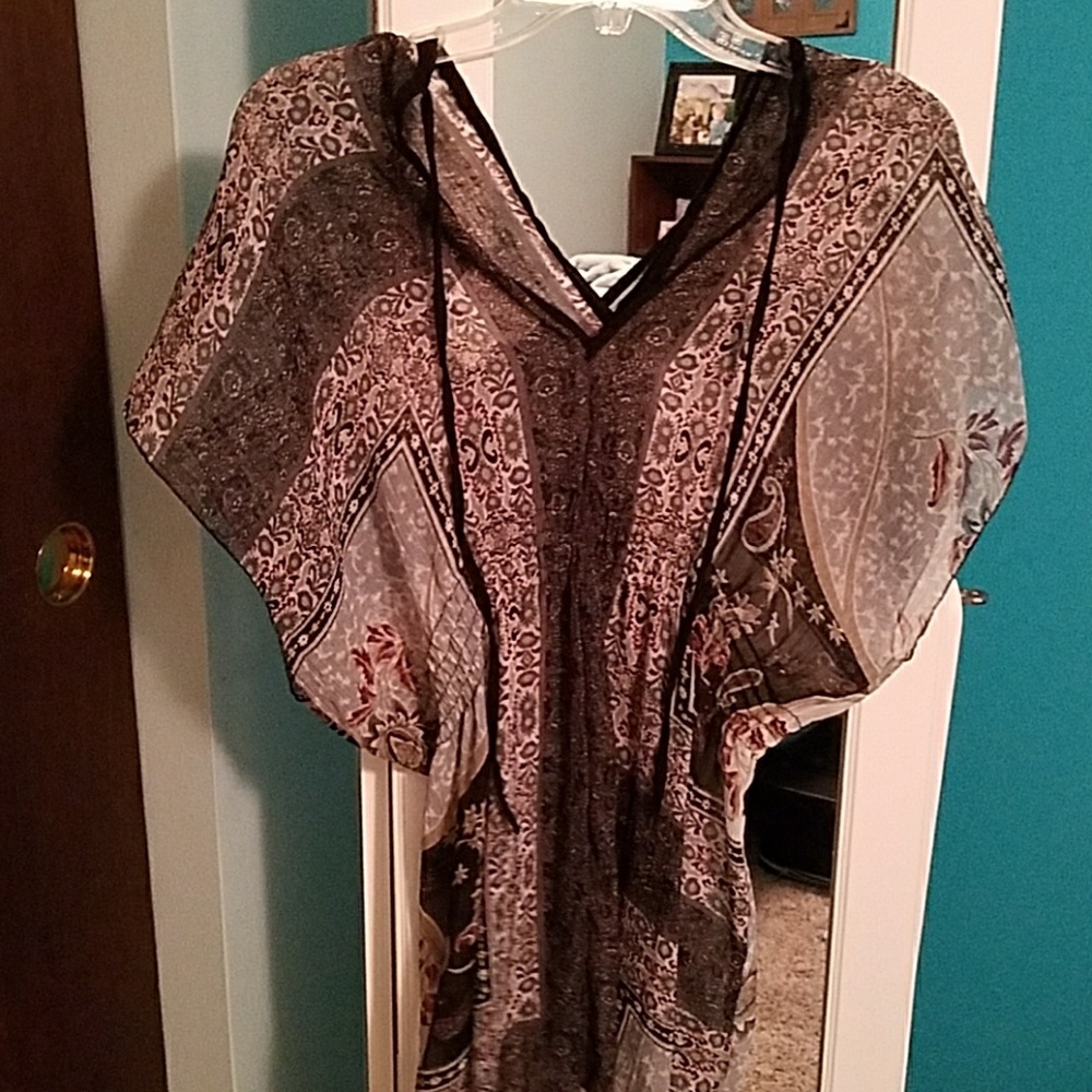 Sheer blouse - Picture 5 of 8