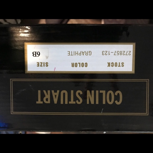 Used once gray leather and suede boots - Picture 3 of 3