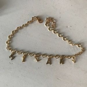 HILARY chain choker