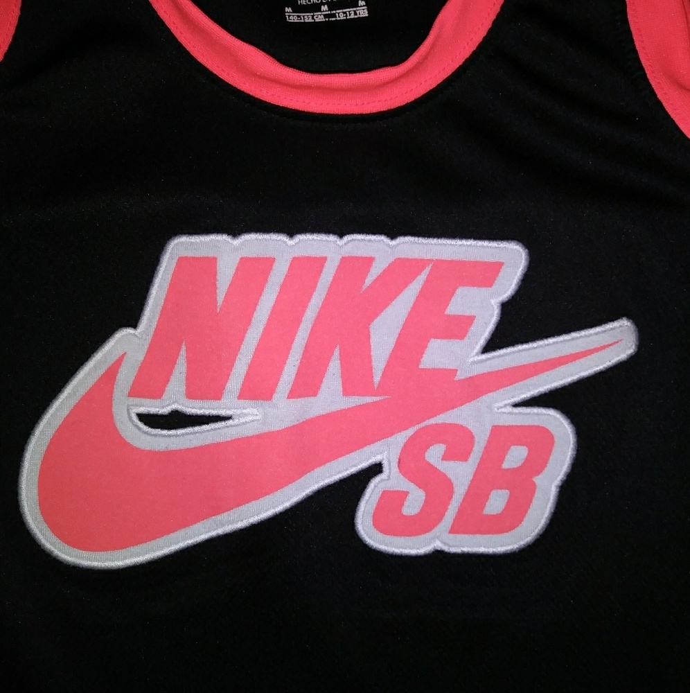 Nike SB youth basketball jersey!