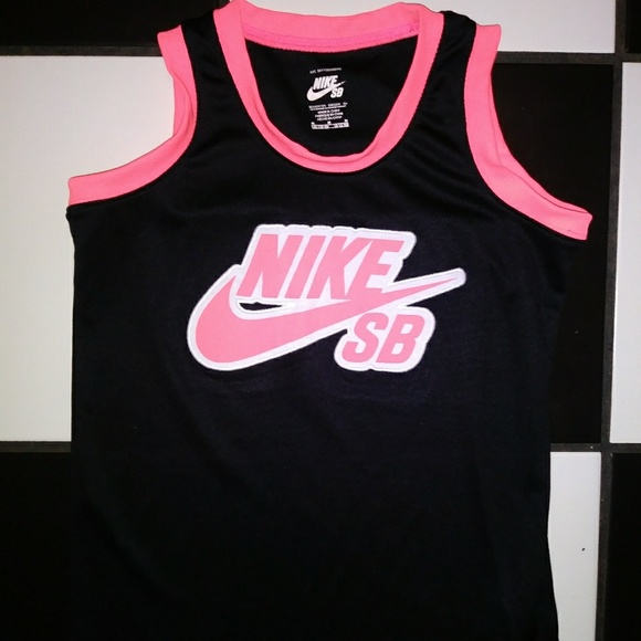 Nike SB youth basketball jersey! - Picture 2 of 3