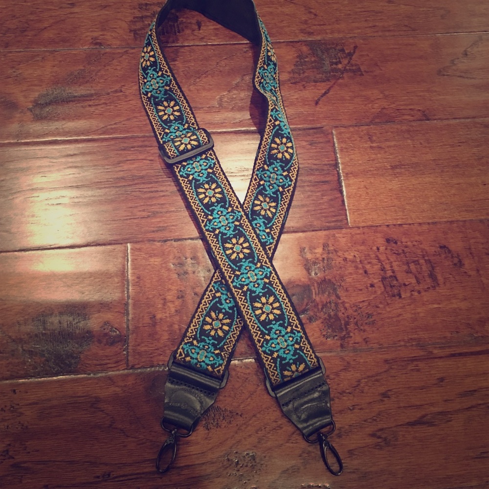 Handbag guitar strap handle