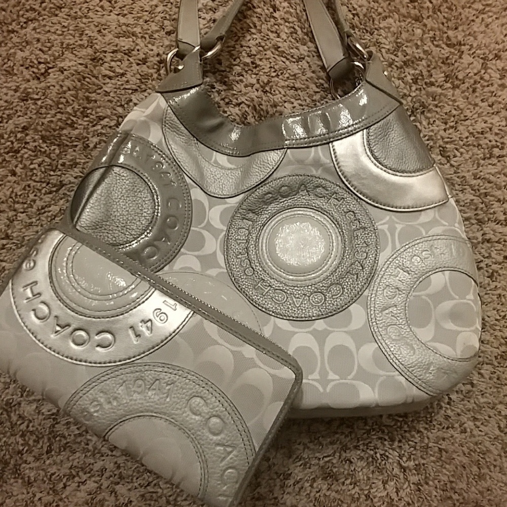 Coach purse with matching wallet