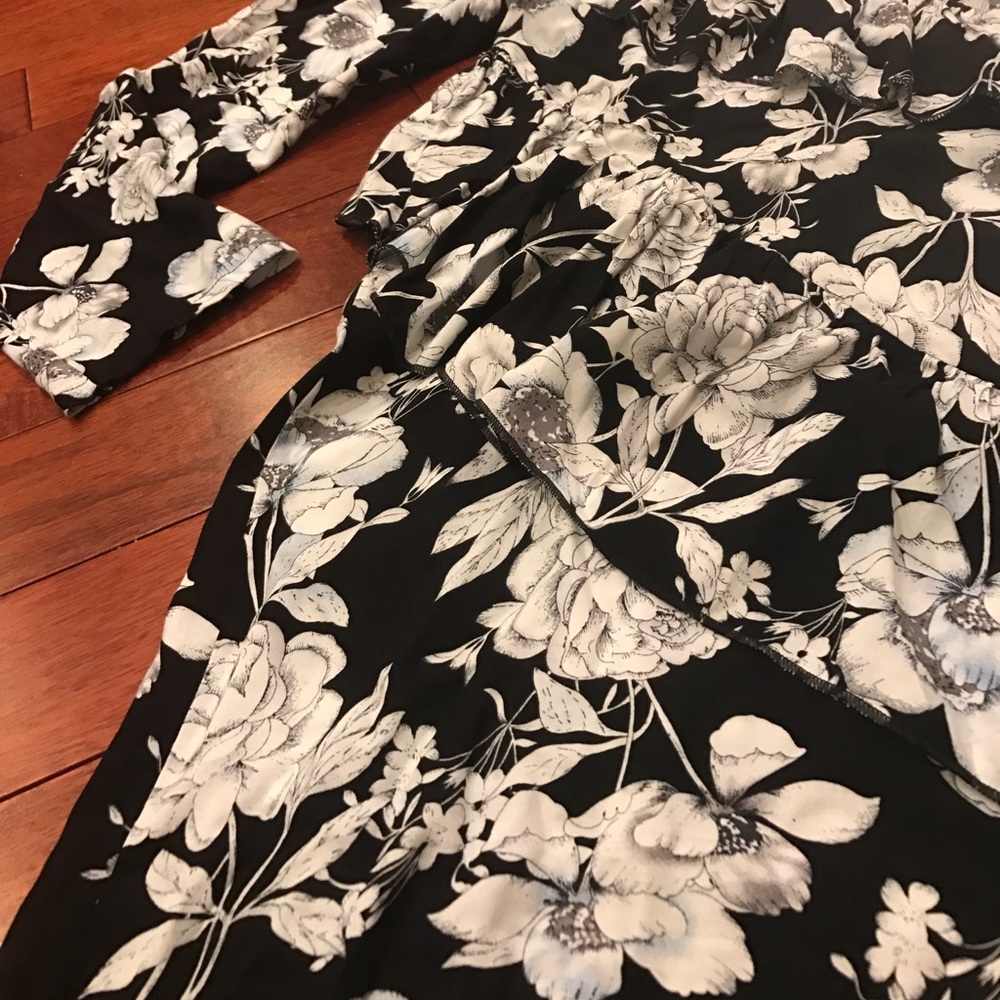 👗Asos black and white floral ruffle midi dress - Picture 4 of 6