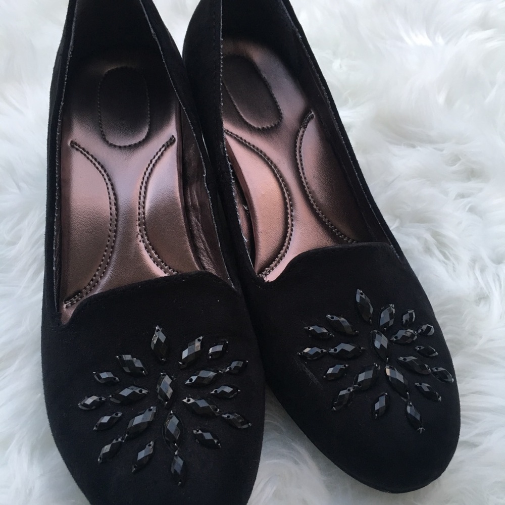 Faux Suede wedges in black size 9