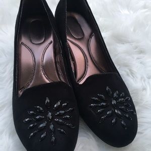 Faux Suede wedges in black size 9