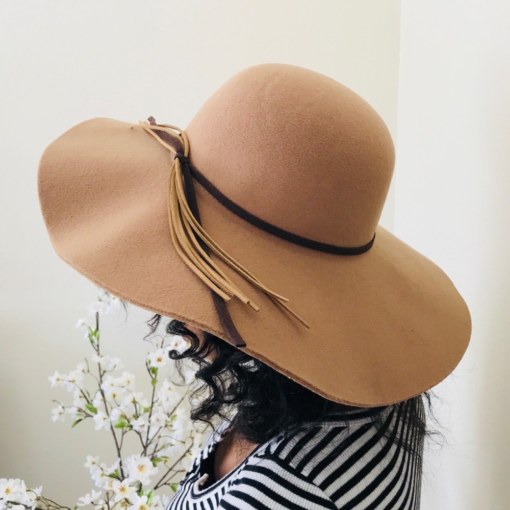 Tan Floppy Hat