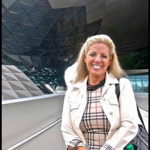 Meet your Posher, Kimberly