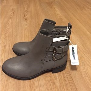 Old Navy grey ankle booties