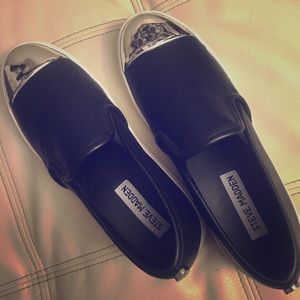 Steve Madden slip ons