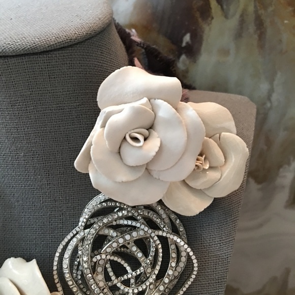 SOLD DIOR Crystal & Porcelain Rose Large Necklace - Picture 7 of 8