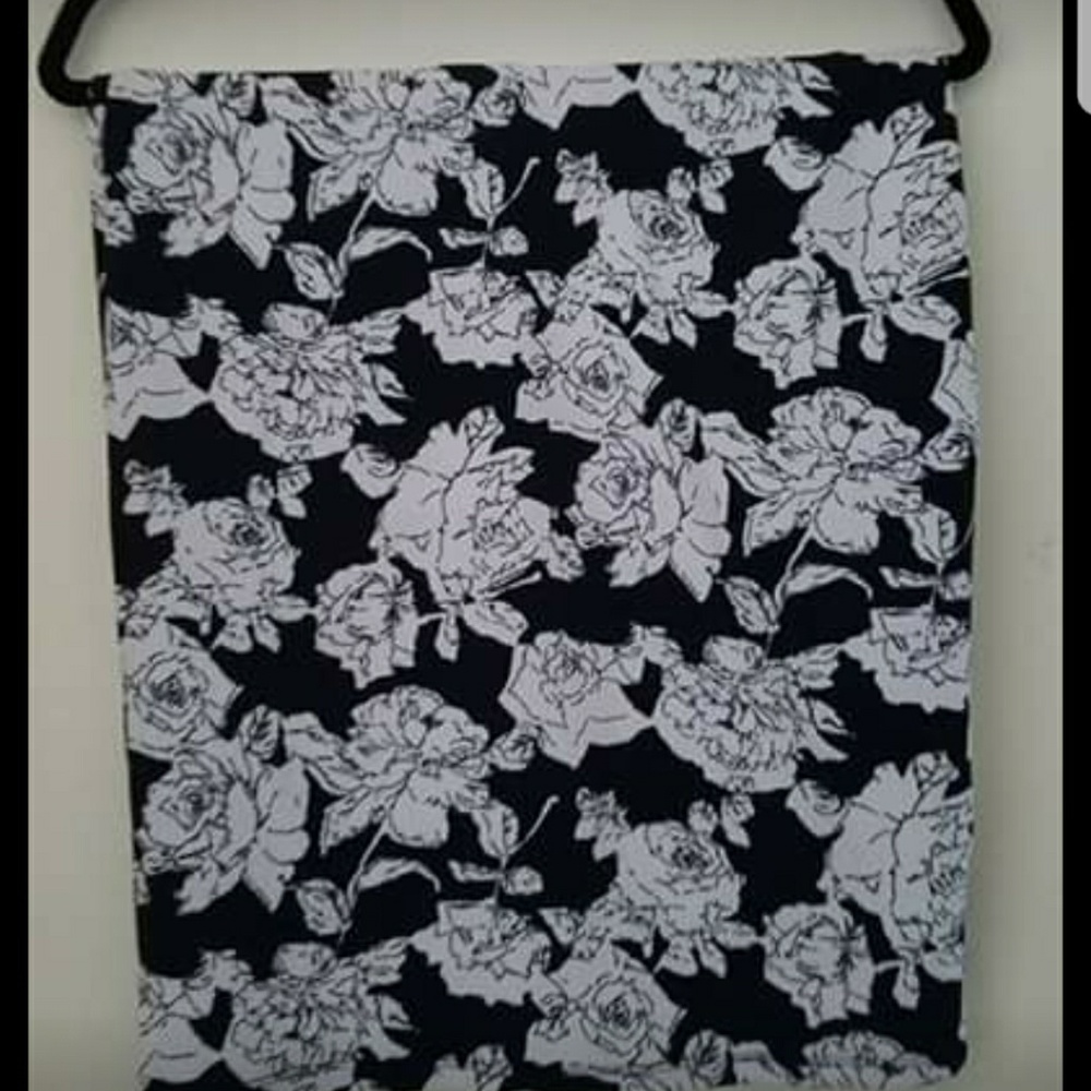 LuLaRoe Small Cassie