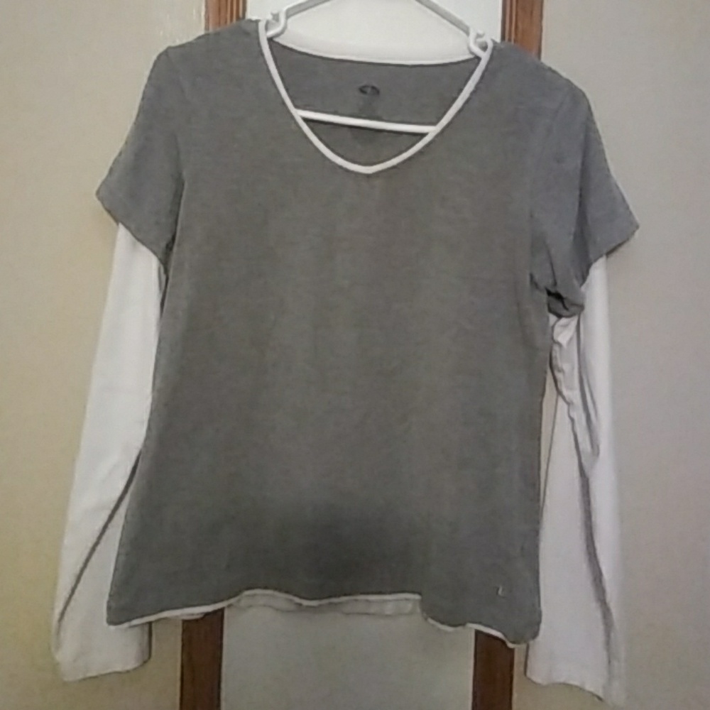 Tee