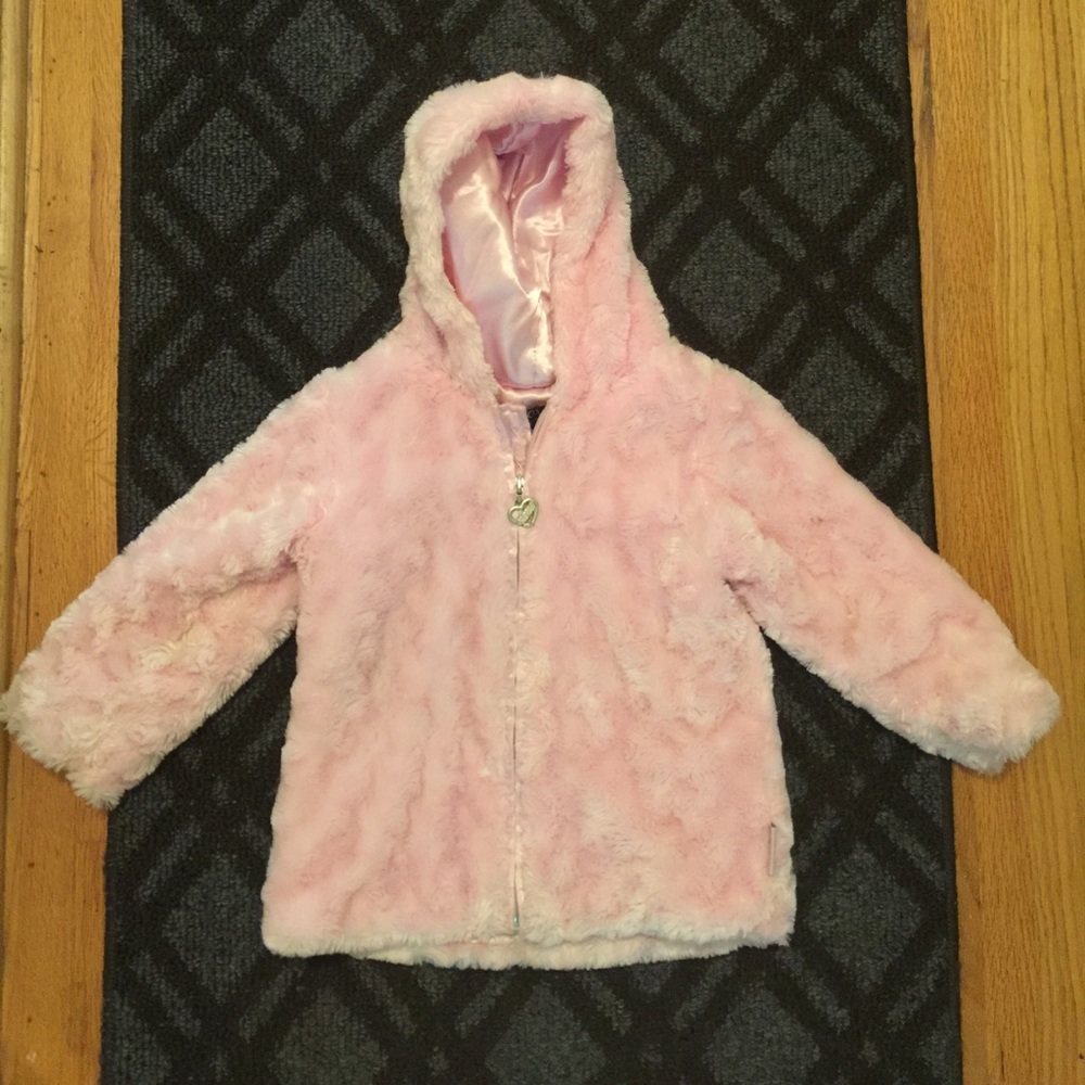 Girls darling light pink winter coat.