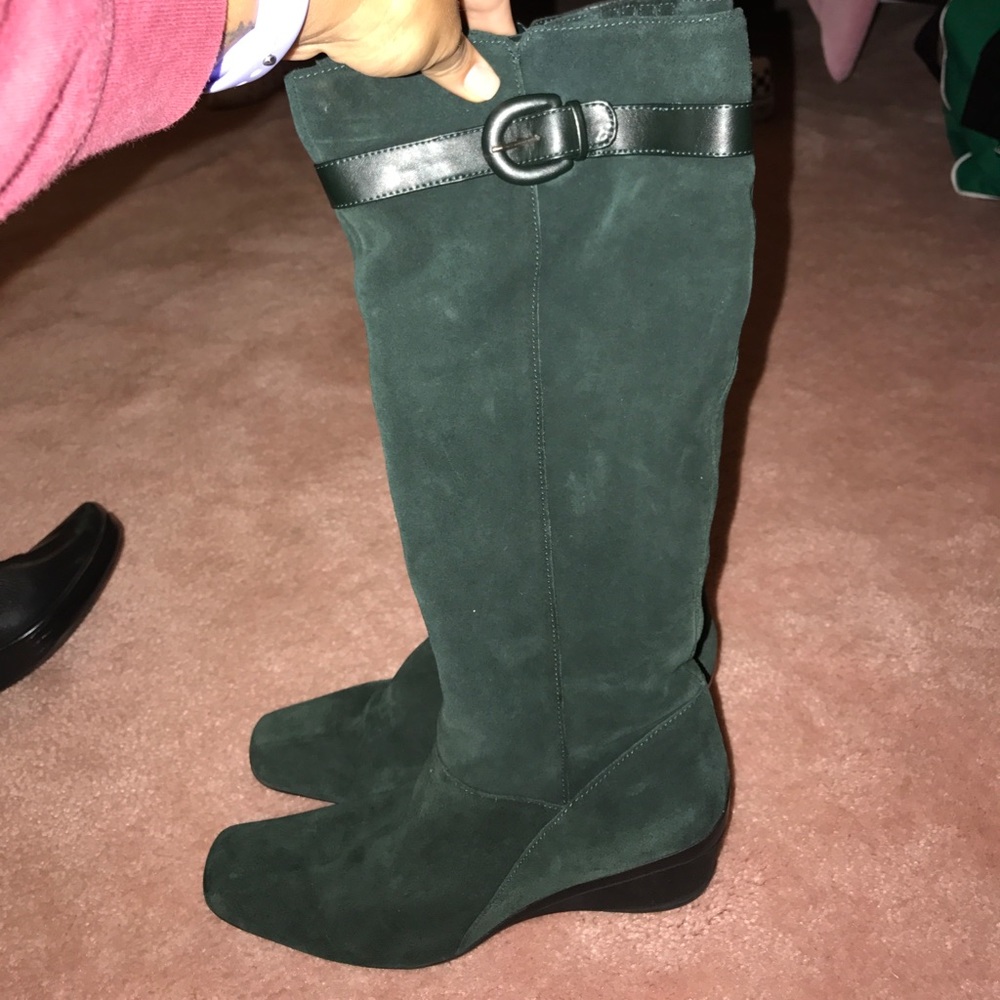 FARGO Hunter Green Tall Boots - NWOT