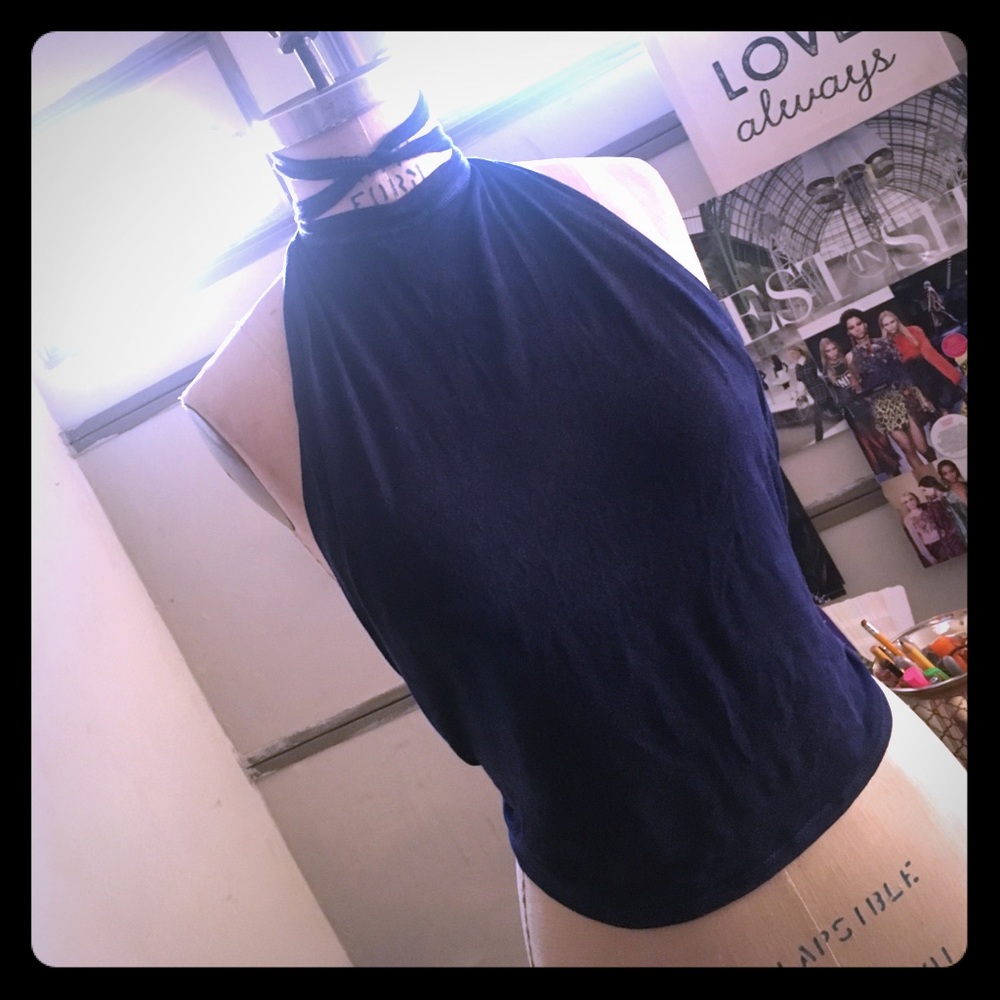 Navy Acid Wash Backless High Neck Knit! 😍🔥👖