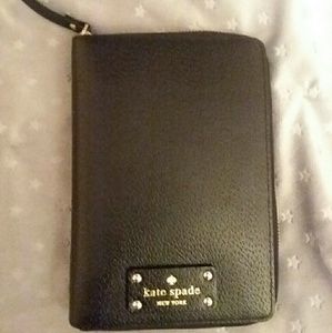 Kate Spade Wellesley zip around planner
