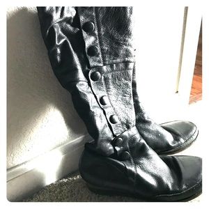 Mix Mooz Black knee high Boots