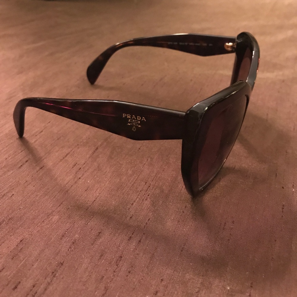 Prada Sunglasses - Picture 7 of 8