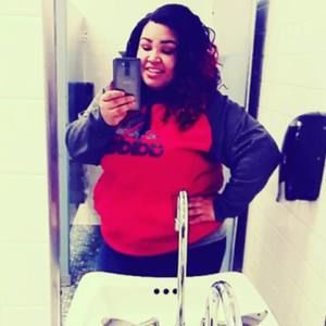 Meet your Posher, Crystal