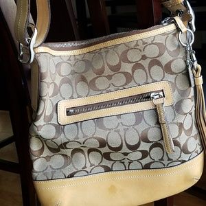 Coach Signature Shoulder bag Coach Signature Shoulder bag