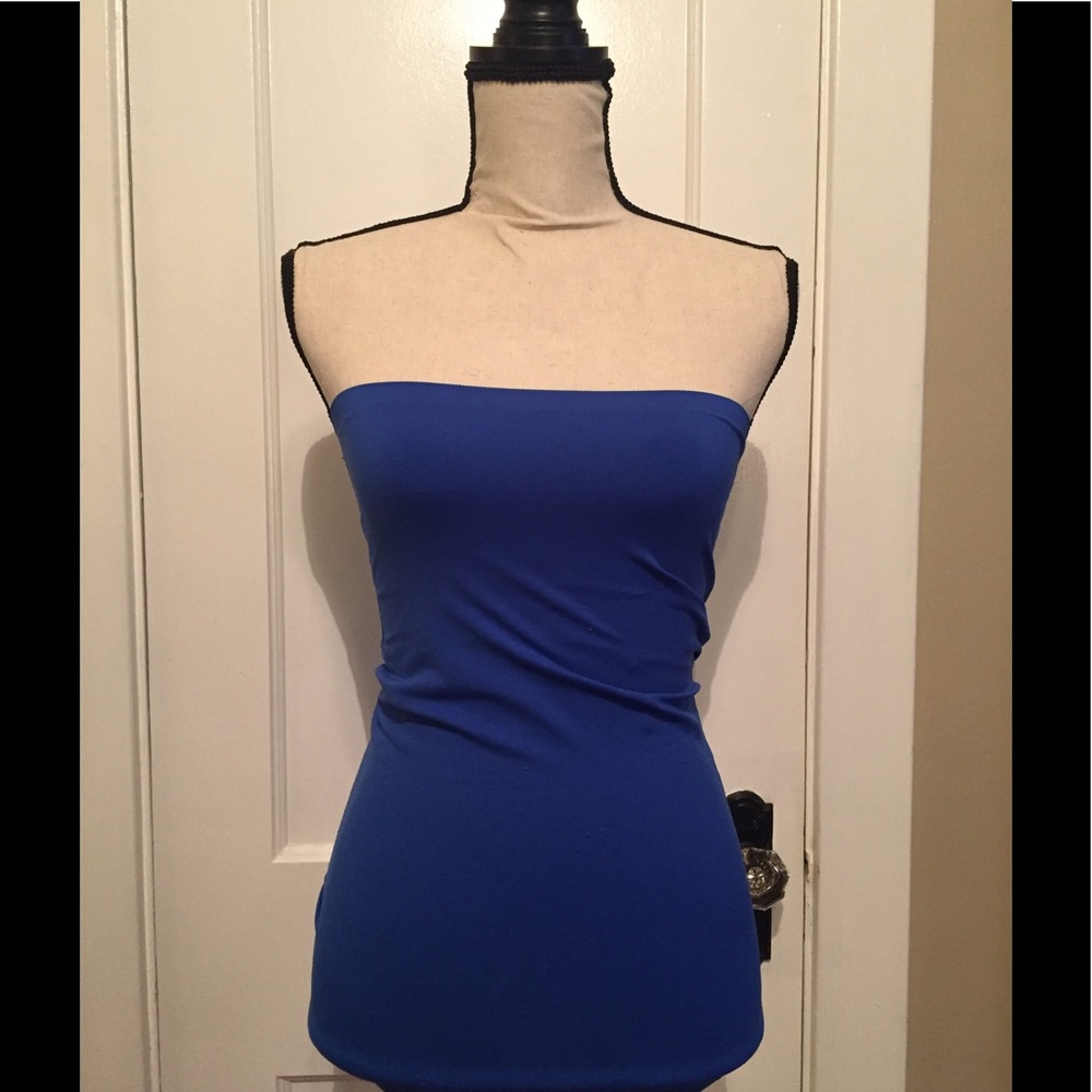 💞 Electric blue strapless top