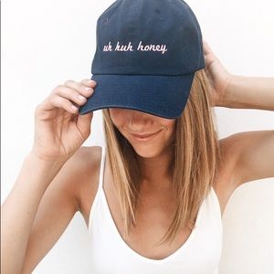 Brandy Melville “Uh huh honey” cap