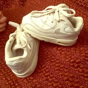 Toddler white nike air max