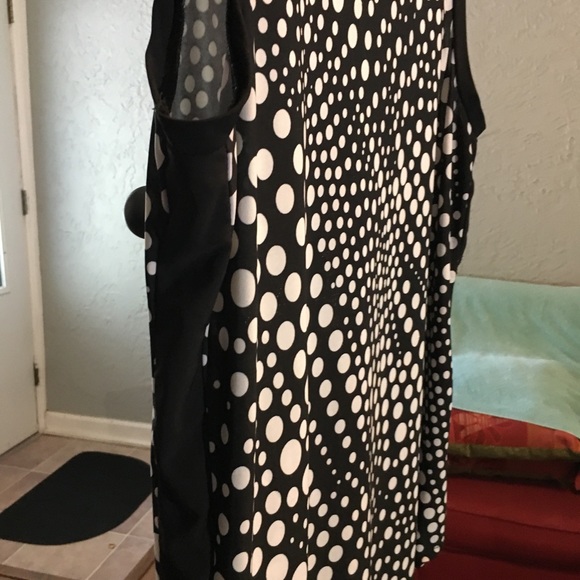 Top - Picture 3 of 3