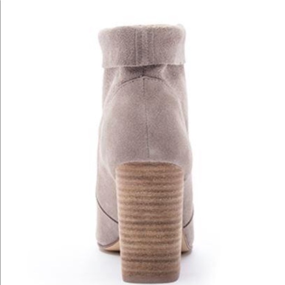 Last 2!! 8.5 10 Tom girl peep toe bootie - Picture 7 of 8