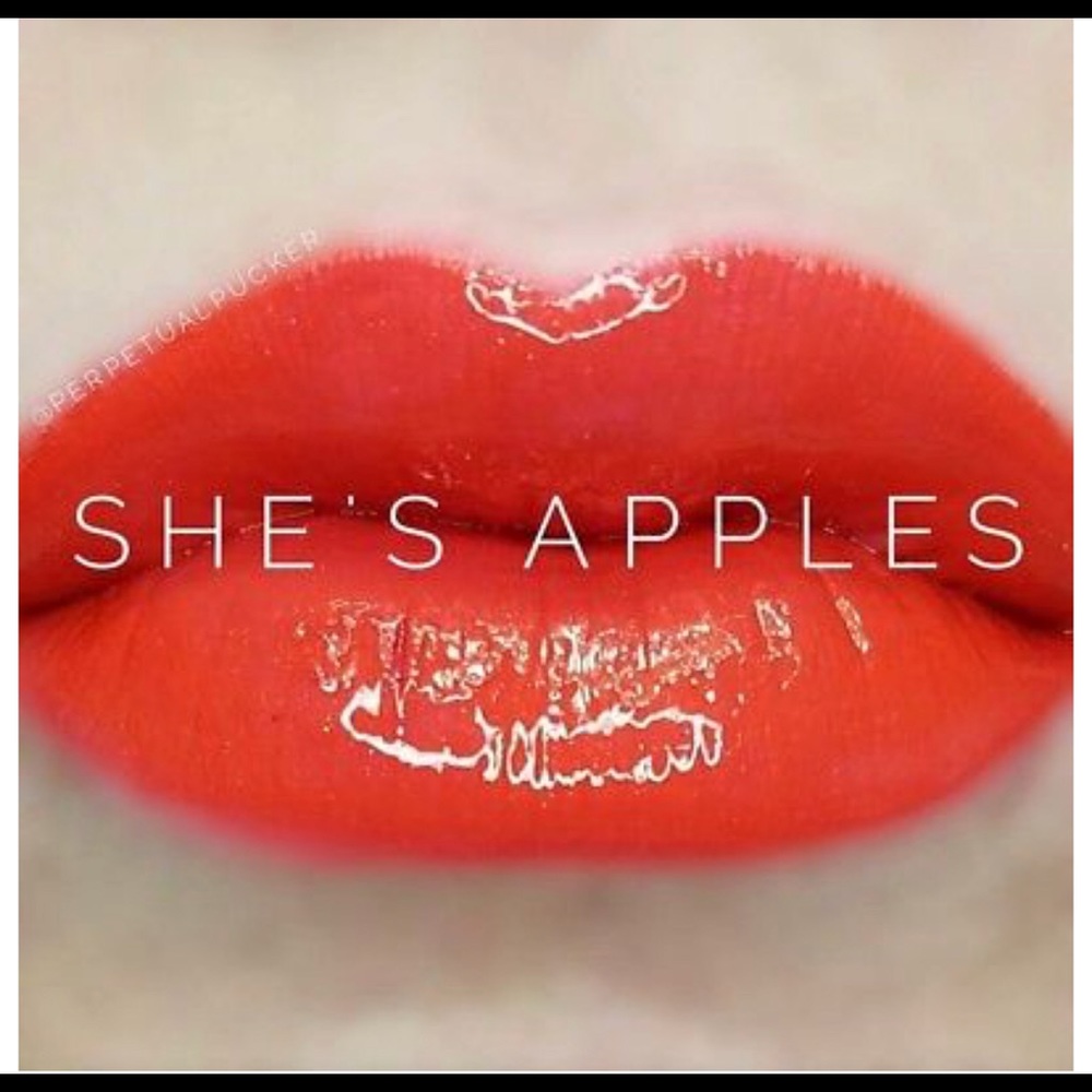 She’s Apples LipSense