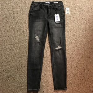 Kenzie ankle mid rise jeans