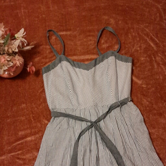 Amanda Lane dress midi, 8 - Picture 2 of 3