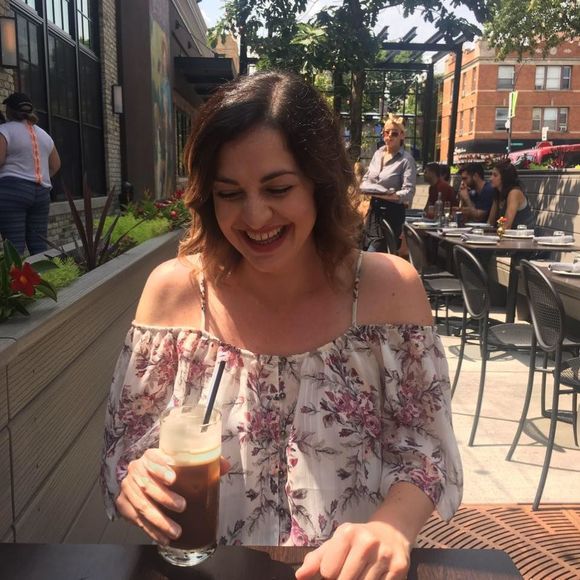 Meet your Posher, Elila - Picture 1 of 1