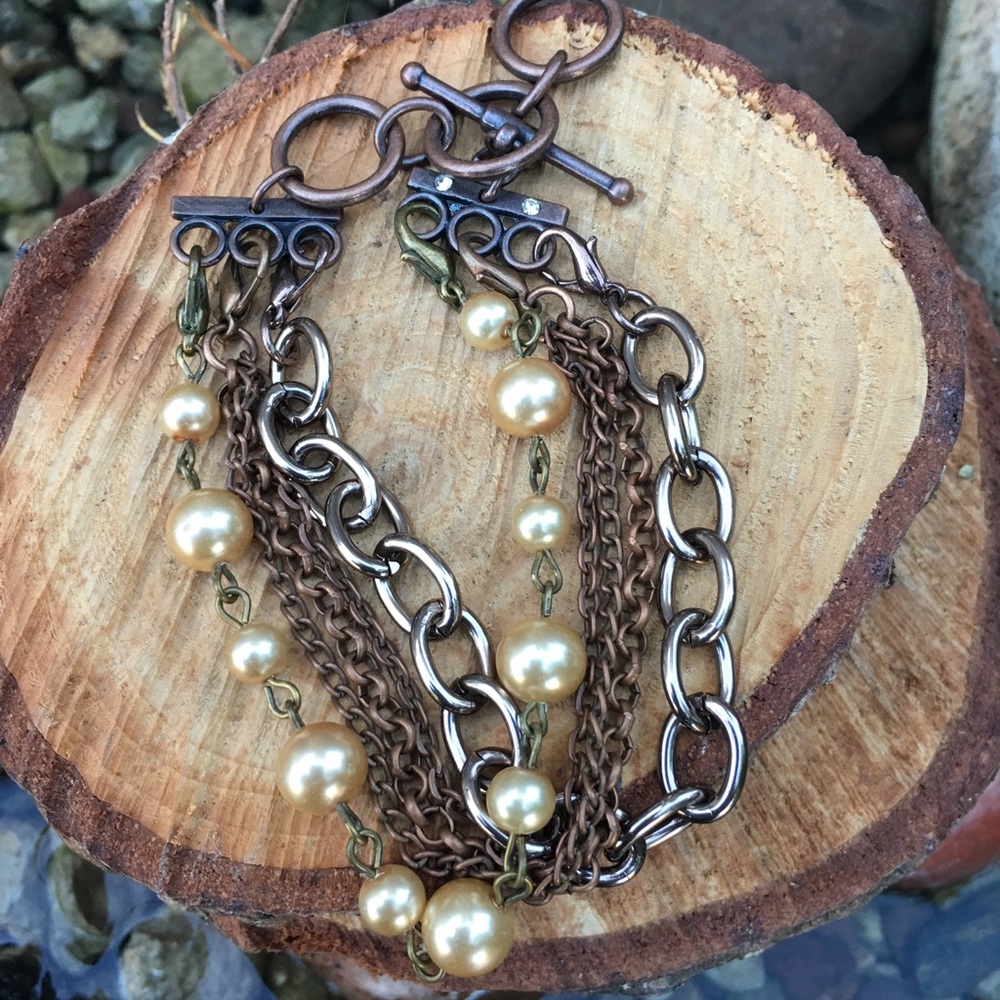 🍂Hand made bead and chain bracelet 🍂