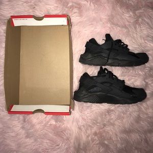 Women's huaraches Women's huaraches