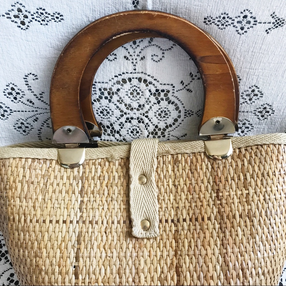 '70s Woven Purse 🌻 - Picture 4 of 8