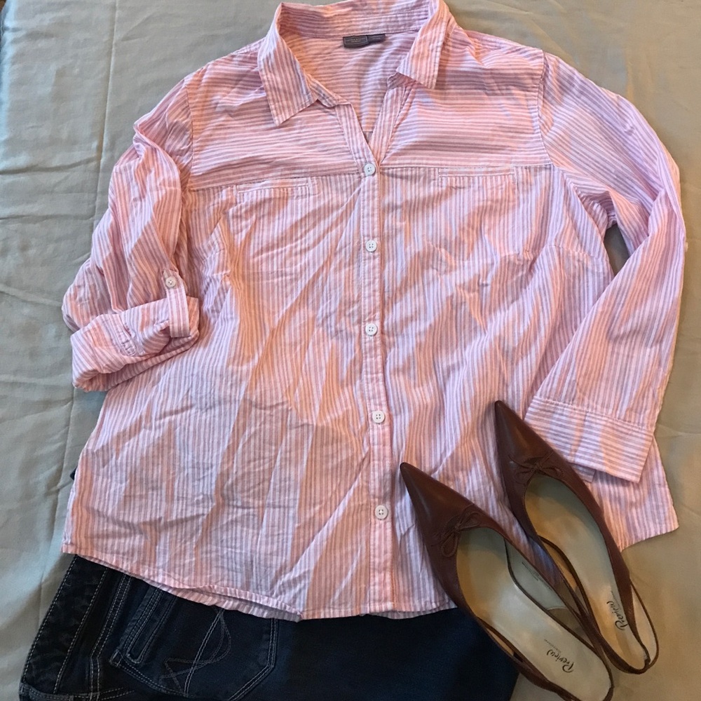 Laura Scott woman top