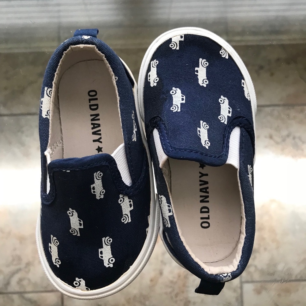 Old Navy Toddler Boys Shoes Canvas Tucks