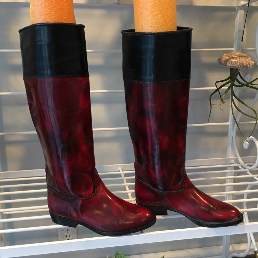 NWOT TOPS RED/BROWN PATENT LEATHER KNEE HIGH BOOTS
