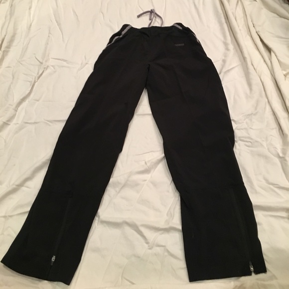 Black and grey pants - Picture 2 of 3