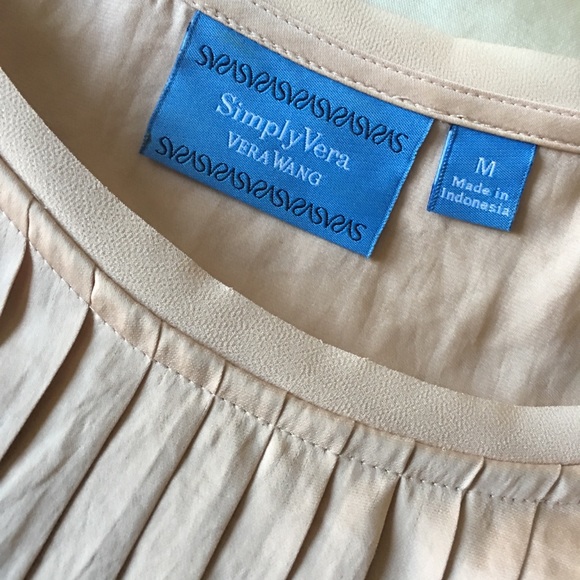 Top - Picture 5 of 6