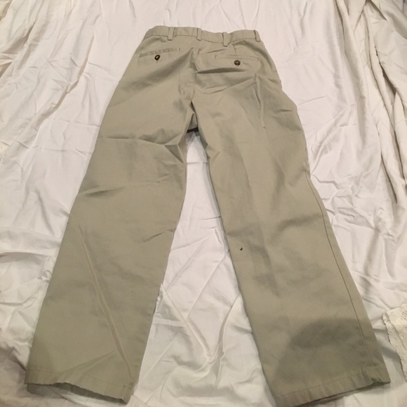 Boys tan khakis - Picture 2 of 4