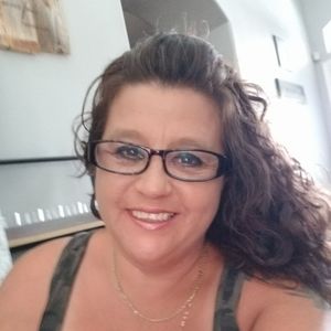 Meet your Posher, Angie