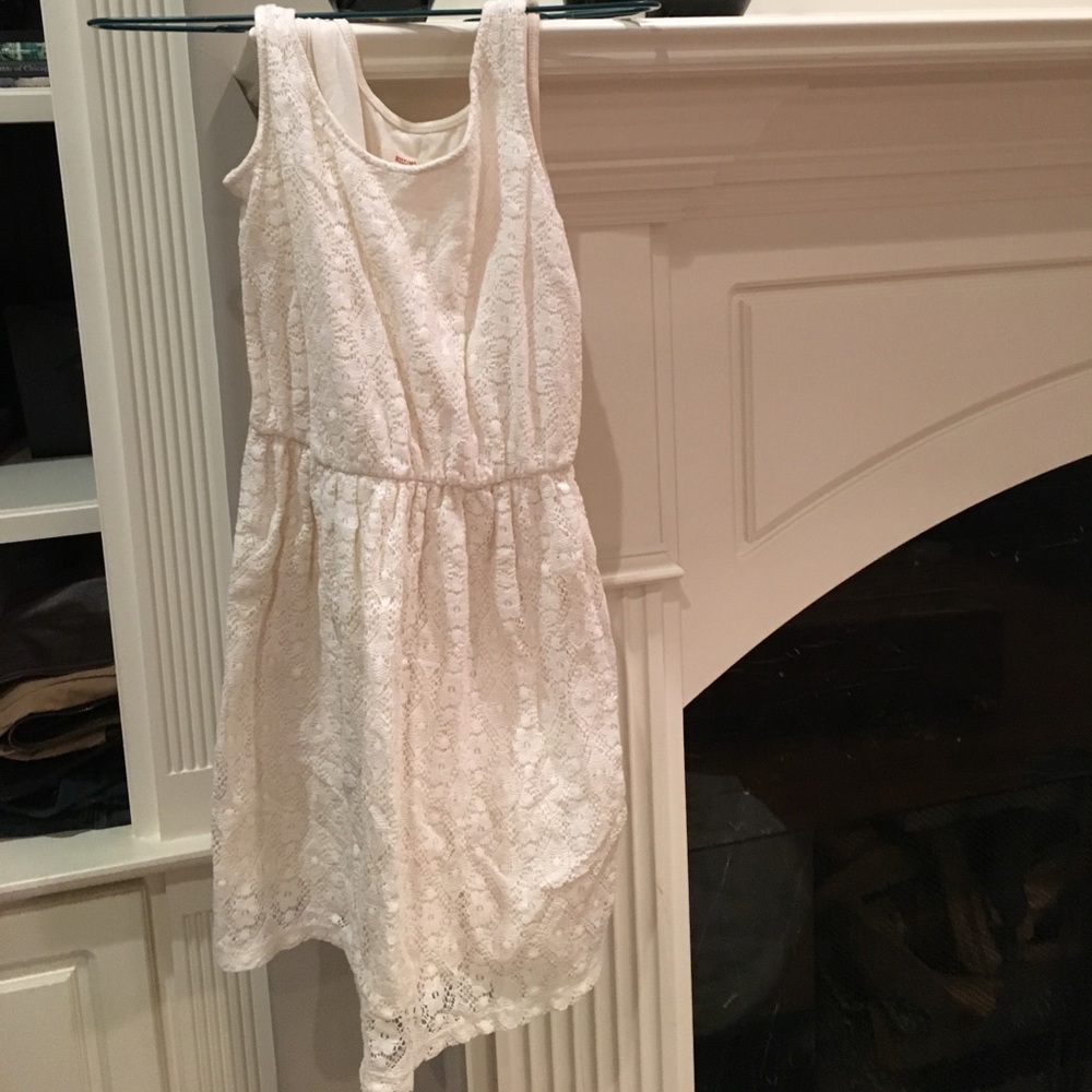Lace white dress