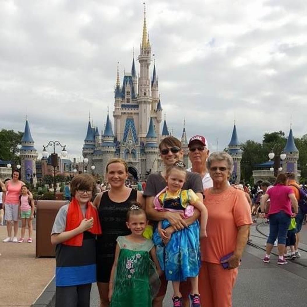 Meet your Posher, Rachel