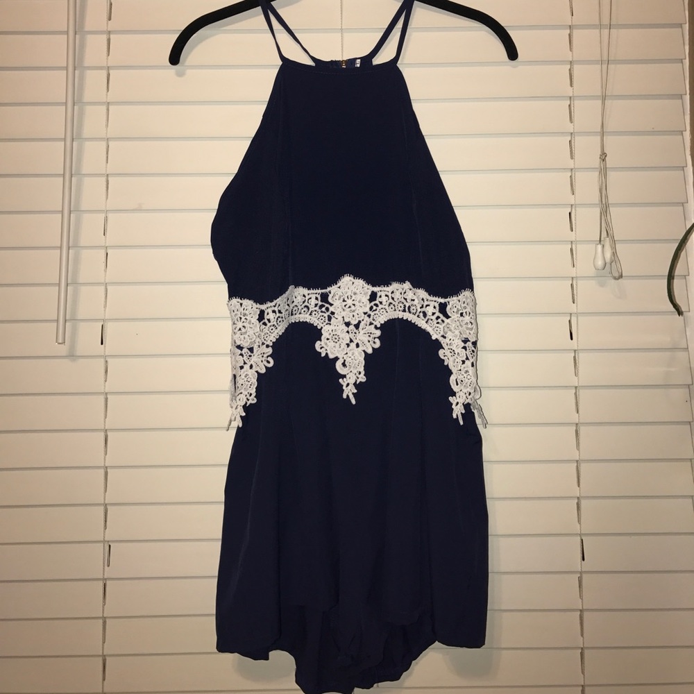 Romper size Large Fits like a medium